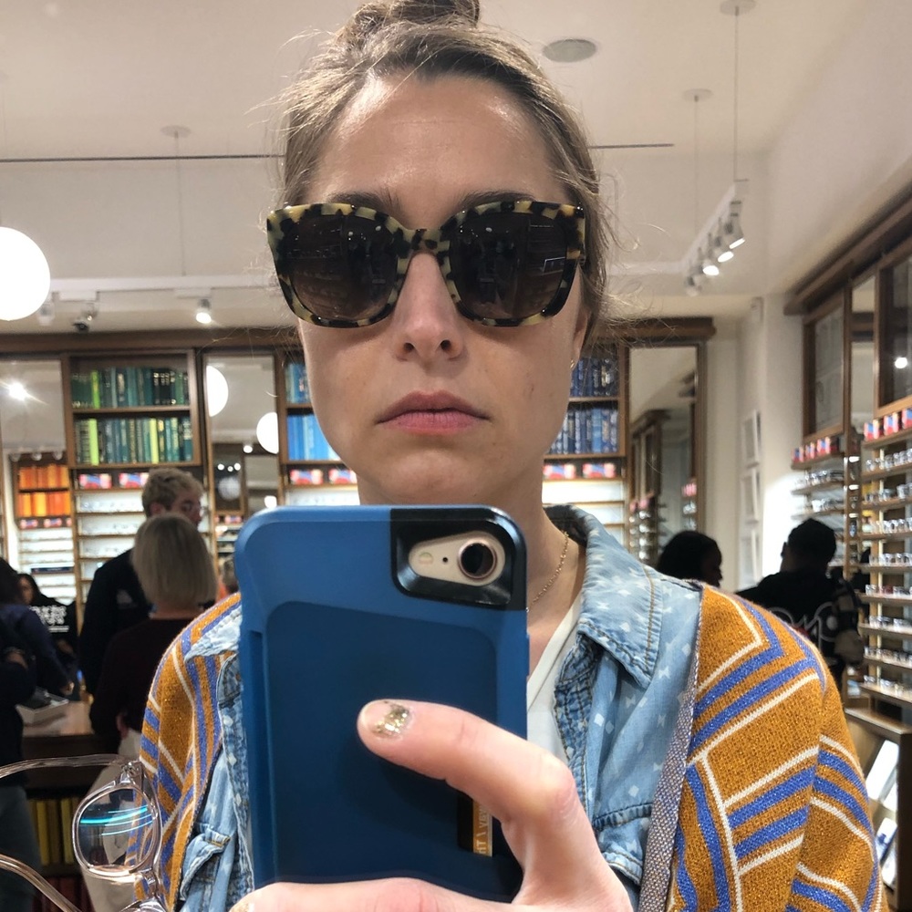 Meet your Posher, Ilana